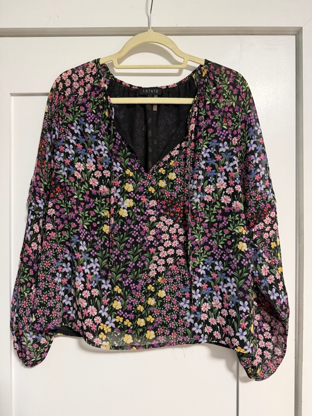 1.STATE Floral V-Neck Blouse